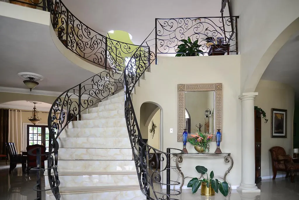 Bed and Breakfast Khastle Khodero Montego Bay 3*,  Jamaika