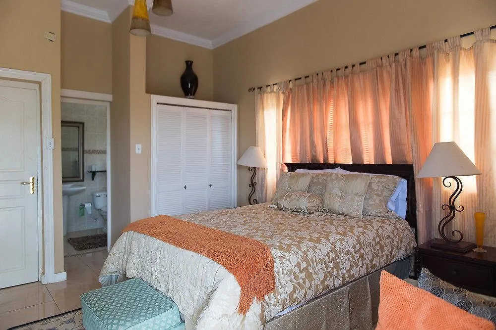 Khastle Khodero Bed and Breakfast Montego Bay Bed & Breakfast