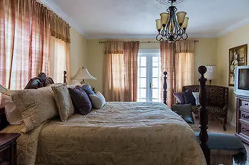 Khastle Khodero Bed and Breakfast Montego Bay Jamaica