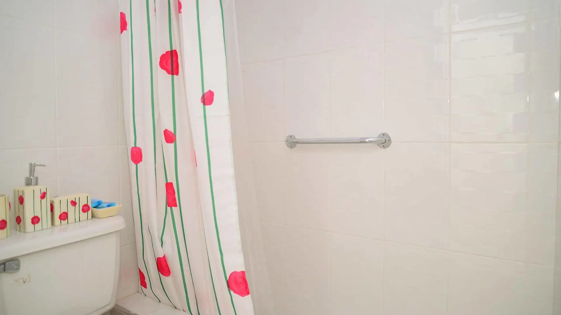 Khastle Khodero Bed and Breakfast Montego Bay Bed & Breakfast