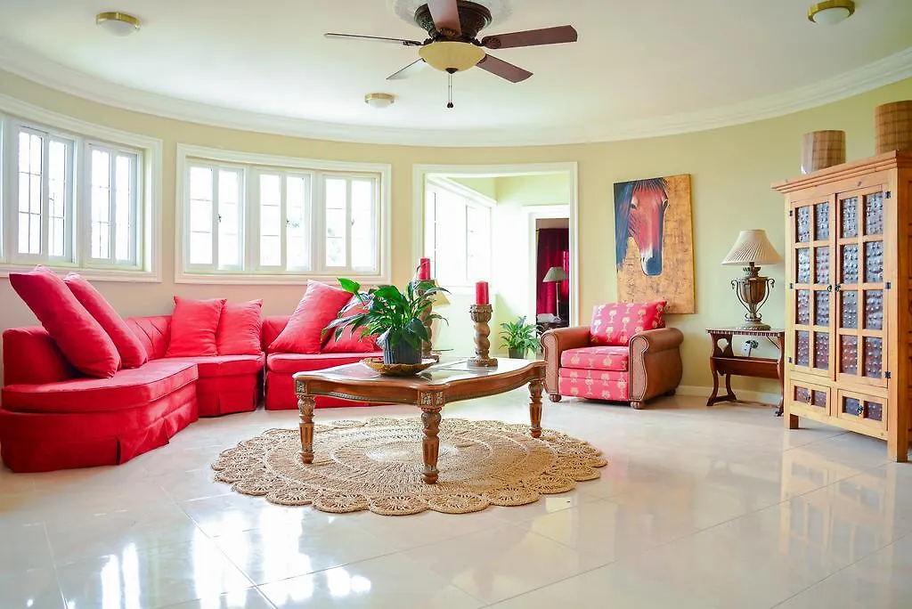 Khastle Khodero Bed and Breakfast Μοντέγκο Μπέυ