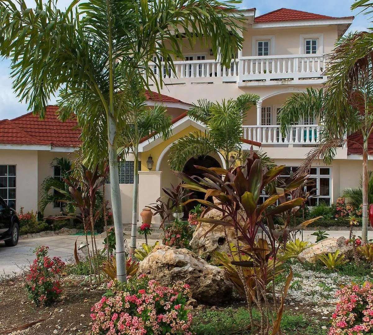 Khastle Khodero Bed and Breakfast Μοντέγκο Μπέυ